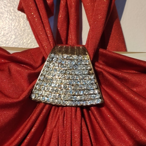 🍋 Halter Red Dress 🍋 - Picture 3 of 3